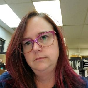 Meet your Posher, Debbie